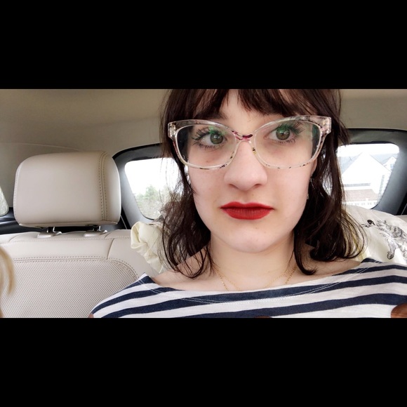 Meet your Posher, Aj - Picture 2 of 8